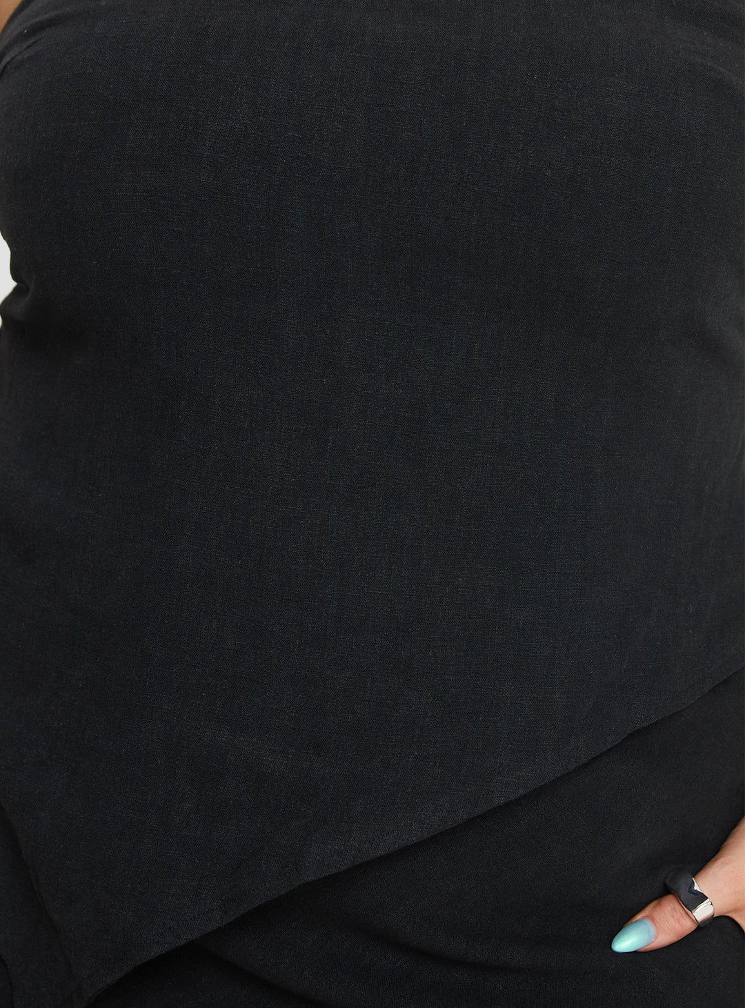 Birdie Asymmetric Linen Blend Top Black Curve